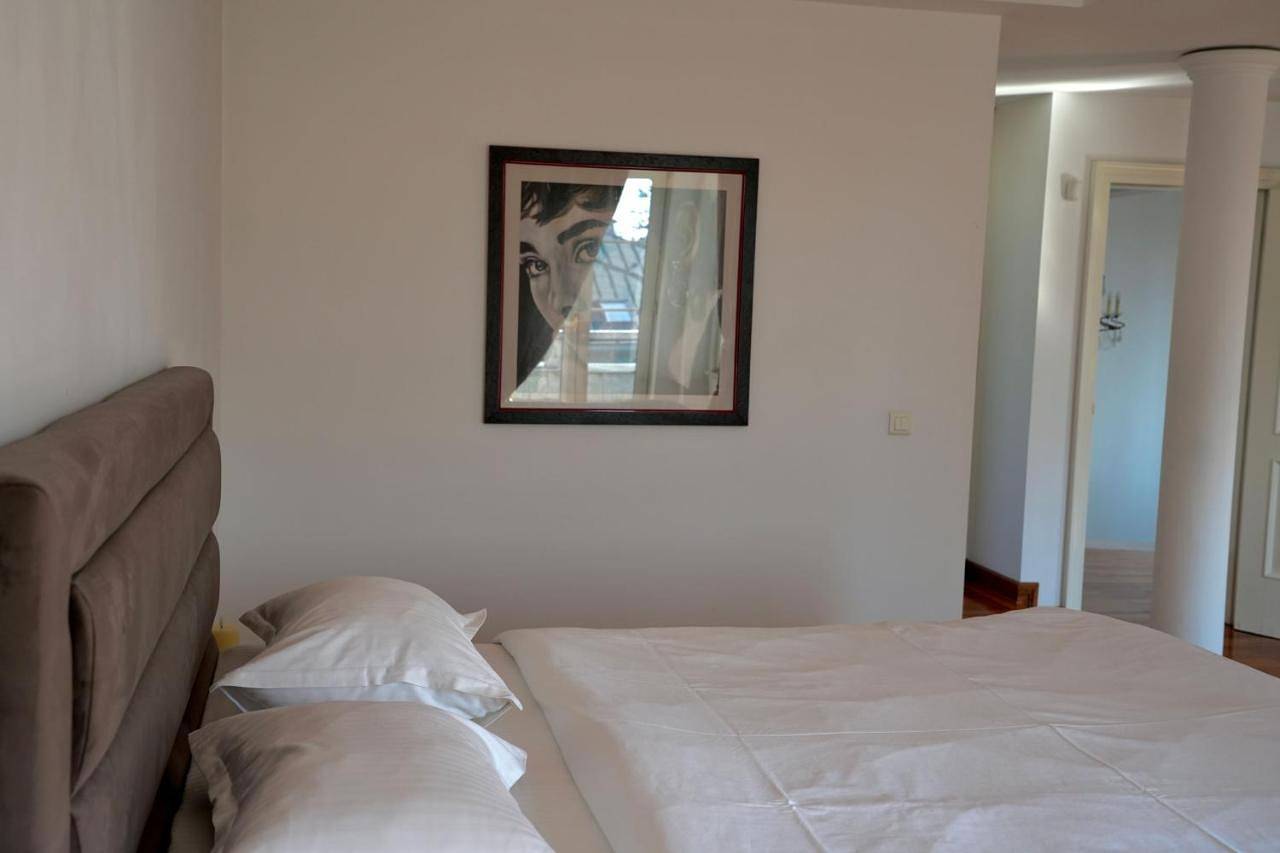 Villa Dedinje in Belgrad, Belgrad und Umgebung