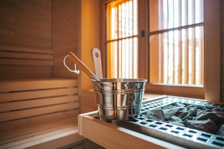 Ganze Ferienwohnung, Hoixl Gütl auf der Fraueninsel - Nest Suite mit malerischem Seeblick in Frauenchiemsee, Chiemsee, Gemeinde