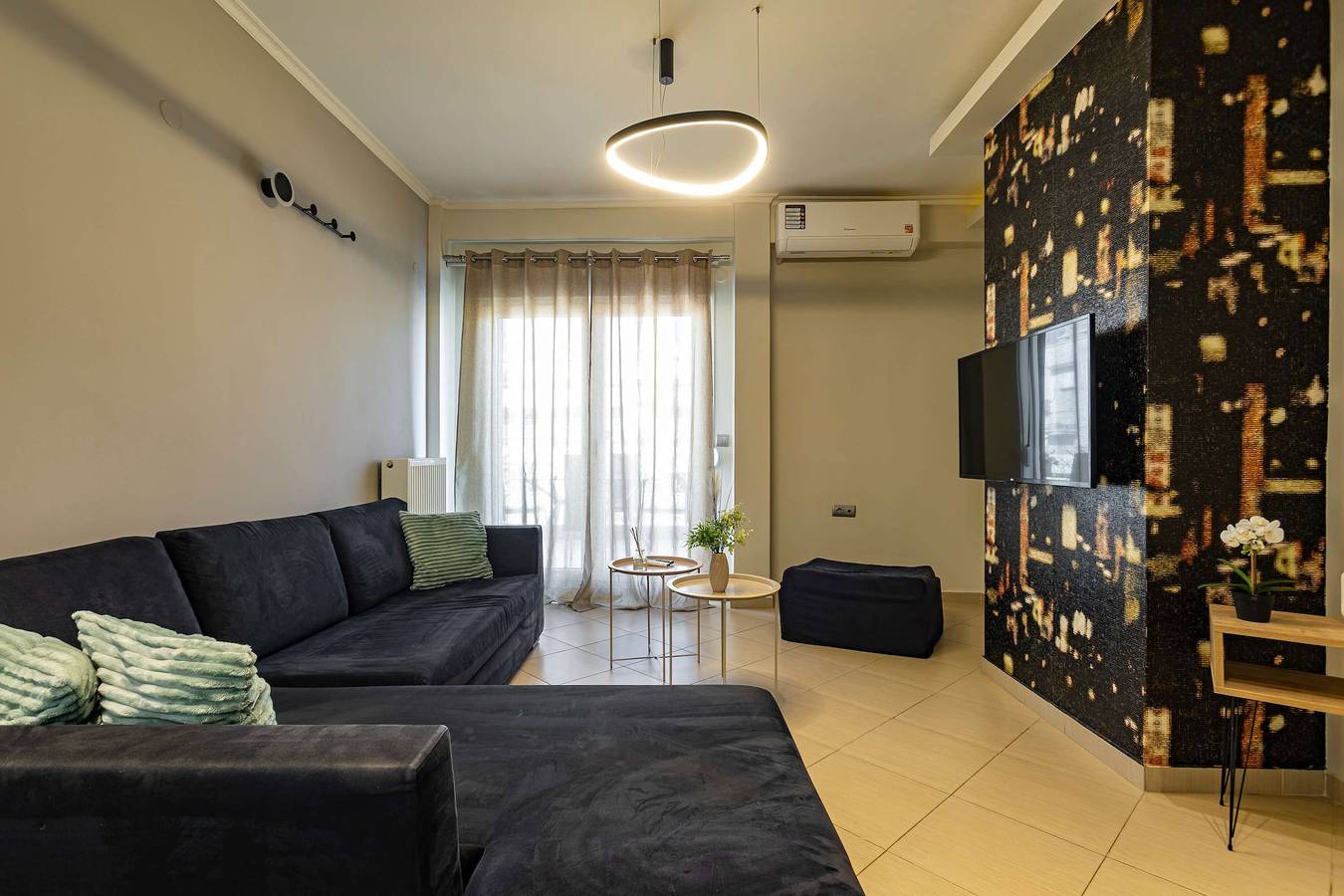 Entire apartment, House Lux Loft - Spacious Stay in Thessaloniki in Faliro (Thessaloniki), Thessaloniki region