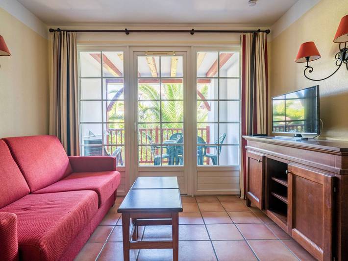 Gîte pour 4 personnes, avec terrasse et piscine à Ciboure - 3