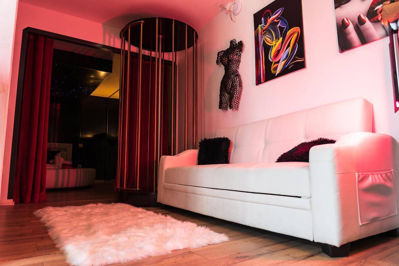 Appartement entier, One-Bedroom Apartment in Longeville-lès-Saint-Avold, Boulay-Moselle