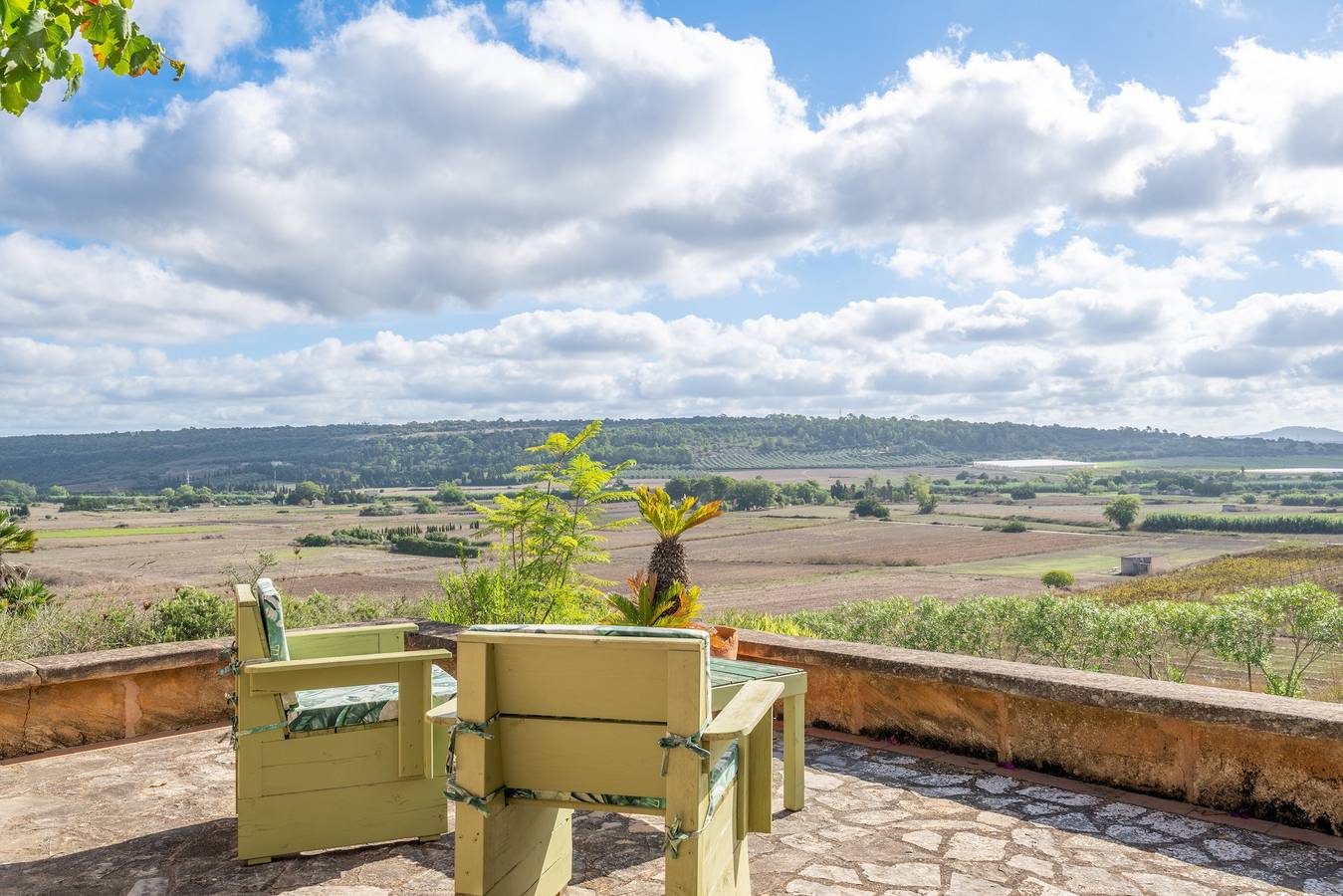 Casa de vacaciones 'Es Turo' con vistas a la montaña, piscina privada y Wi-Fi in Petra, Interior de Mallorca