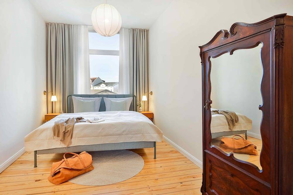 Apartamento entero, Apartment 3 - Apartments at the train station in Triebseer, Stralsund