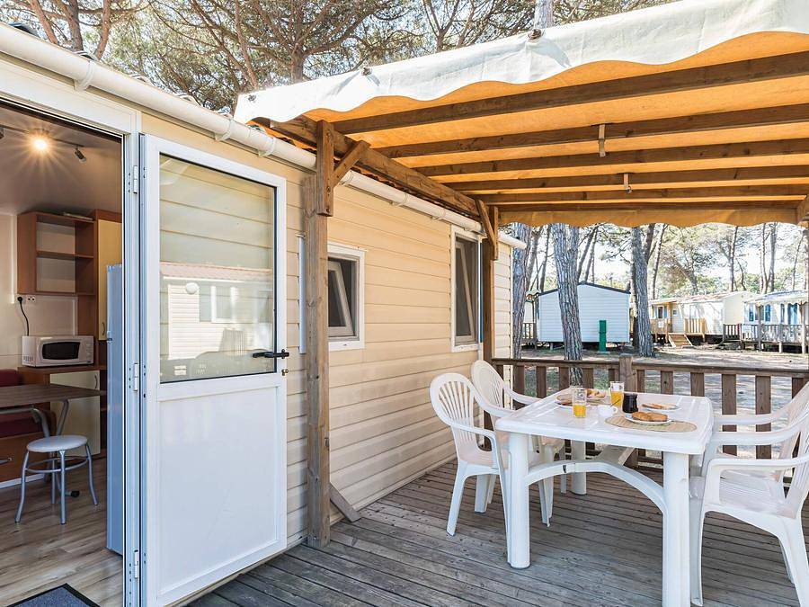 Hu Altomincio village - Mobile home 6 persons - Mobil-home | Classic | 2 Bedrooms | 4/6 Pers. | Raised terrace | Air-con. in Valeggio sul Mincio, Verona Province