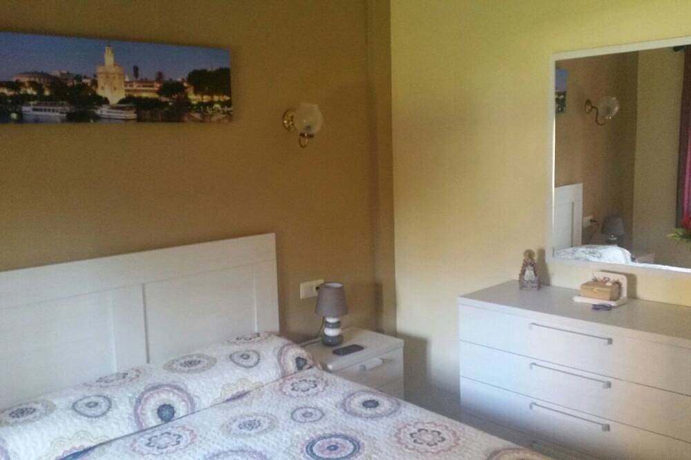 Apartamento entero, Apartamento en Torremolinos (zona La Carihuela) Erisa 1. in La Carihuela, Torremolinos