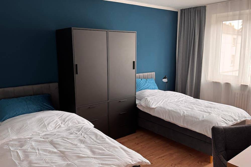 Ganze Wohnung, Prostays Apartment – 2 Schlafzimmer, 4 Einzelbetten & Küche in Mönchengladbach in Mönchengladbach, Niederrhein