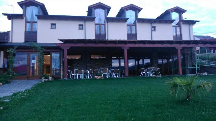 Casa de vacaciones para 12 personas, con vistas y jardín, Familias con niños - 1
