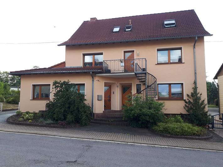 Ferienwohnung für 4 Personen, mit Terrasse und Garten in Wadern