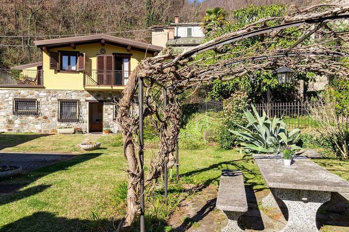 Ferienhaus für 4 Personen, mit Garten