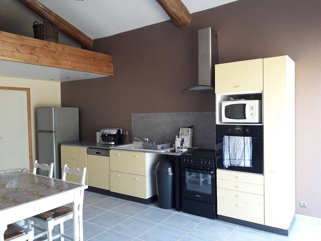 Location gîte (9 pers.) in Saint-Bonnet-le-Froid, Haute-Loire
