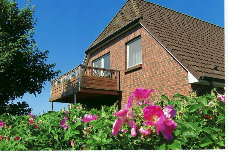 Ganze Ferienwohnung, Gästehaus Lützen Regina Lützen - Fewo Strandflieder in Pellworm, Nordfriesland