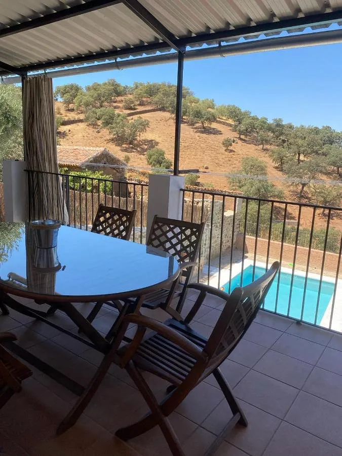 Casa de vacaciones para 12 personas, con terraza además de piscina y vistas, Se admiten mascotas - 1