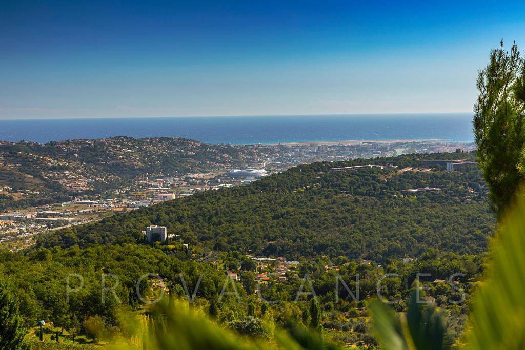 Holiday house with pool and sea view in St-Jeannet in Saint-Jeannet, Region de Cannes