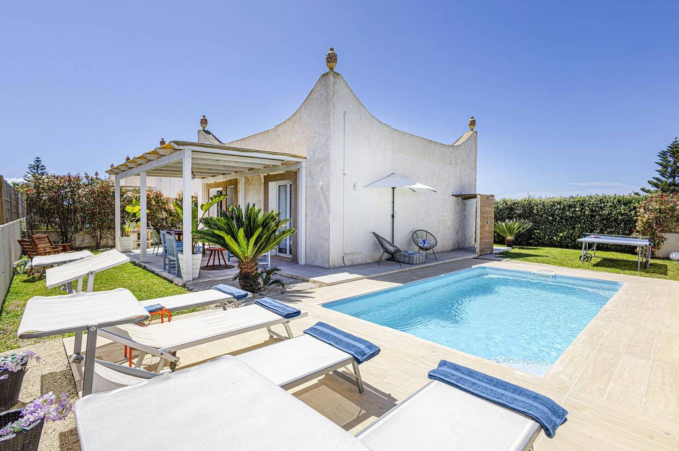Villa für 4 Personen mit Garten in Santa Maria del Focallo, Ispica