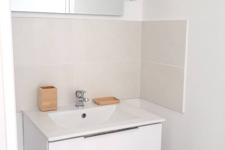 Gîte pour 4 personnes, avec terrasse à Blauzac - 3