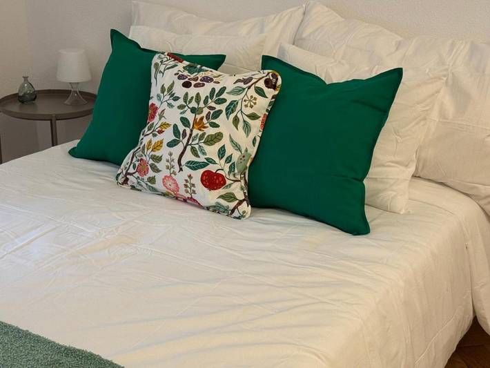 Ferienwohnung für 2 Personen, mit Terrasse und Ausblick, mit Haustier in Basel