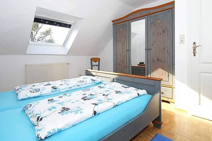 Bauernhof für 6 Personen, mit Garten und Terrasse in Neuharlingersiel - 4