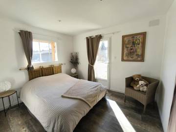 Gîte pour 3 personnes, avec vue et jardin à Saint-Vitte-sur-Briance