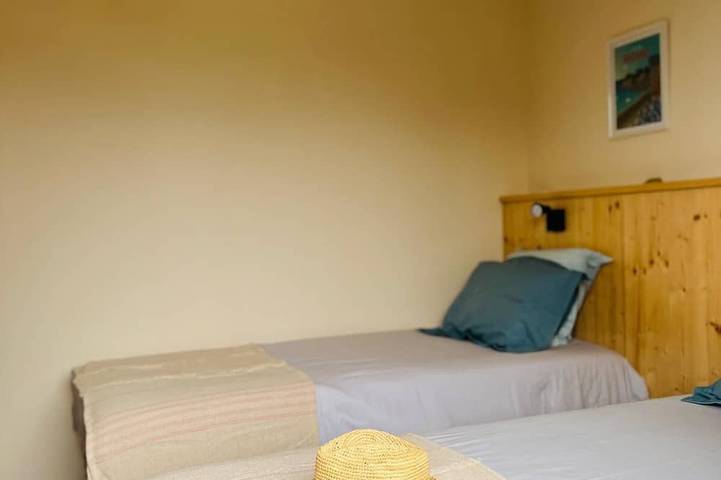 Single storey house with jacuzzi near the beach<br>Wooden frame, 4 stars in Pleubian, Côte de Granit Rose