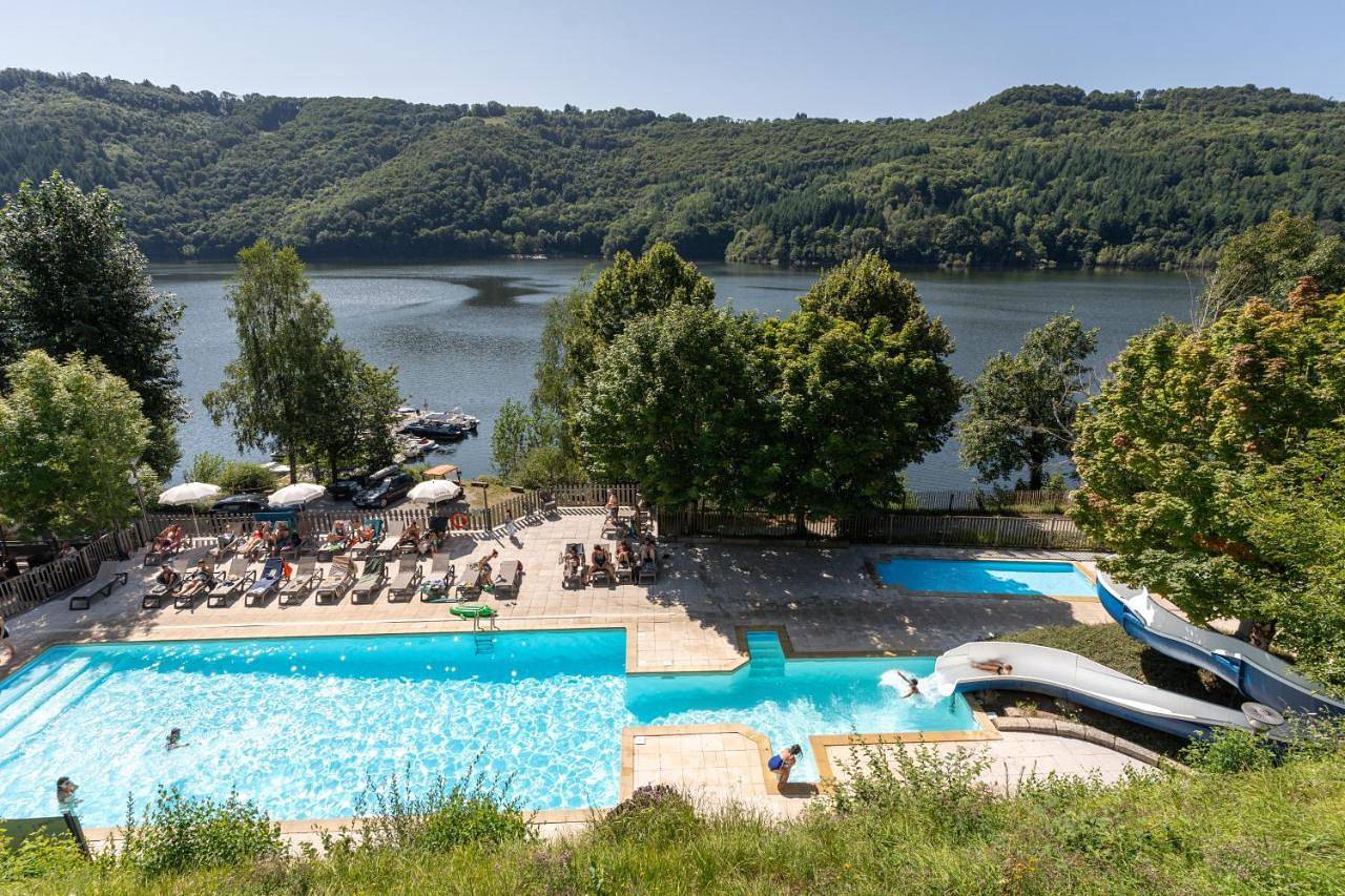 Camping la Source in Thérondels, L'Aubrac