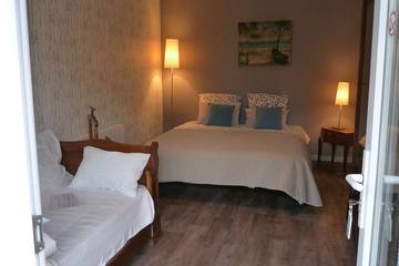 Location De Vacances pour 22 Personnes dans Dissay-sous-Courcillon, Vallée de la Loire, Photo 4