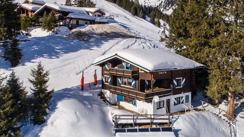 Chalet voor 17 personen, met sauna en terras, met huisdier in Königsleiten