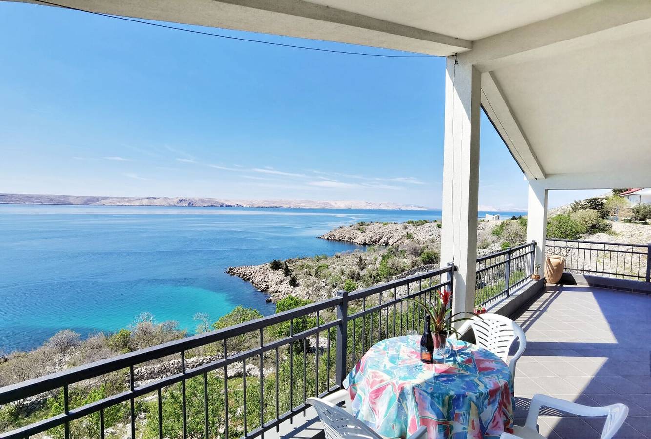 Cały apartament, Apartments Adria in Lukovo Šugarje, Velebit Nature Park