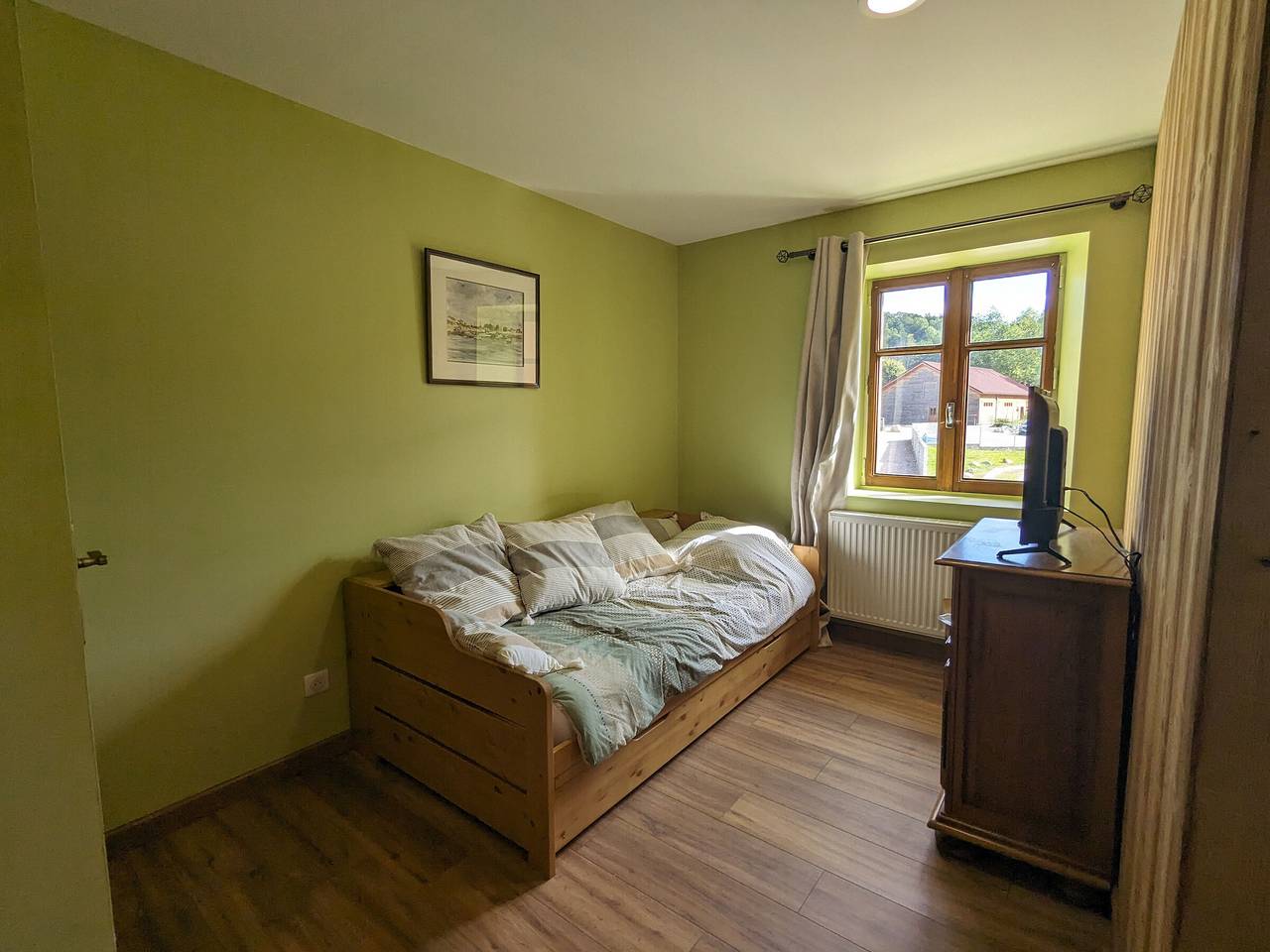 Chambre familiale climatisée avec accès jardin in Rehaupal, Saint-Dié-des-Vosges