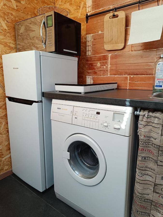 Appartement entier, One-Bedroom Apartment in Le Crès, Côte méditerranéenne (France)