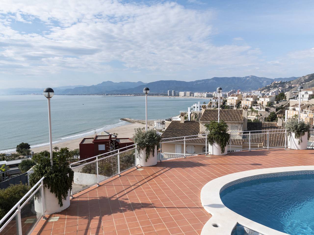 Ganze Wohnung, 3-Zimmer-Wohnung mit Pool, Garage und Wlan in Cullera in Cullera, Costa de Valencia