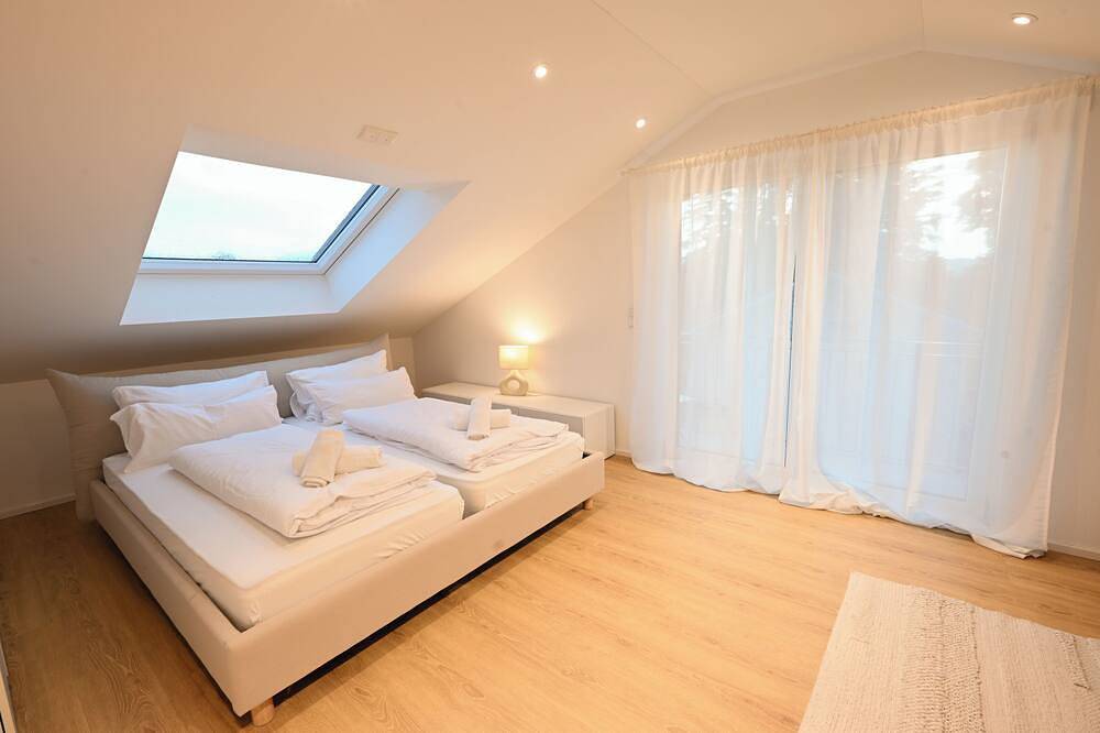 Ganze Wohnung, ღliboria I Stylische Maisonette I See in Uffing, Das Blaue Land