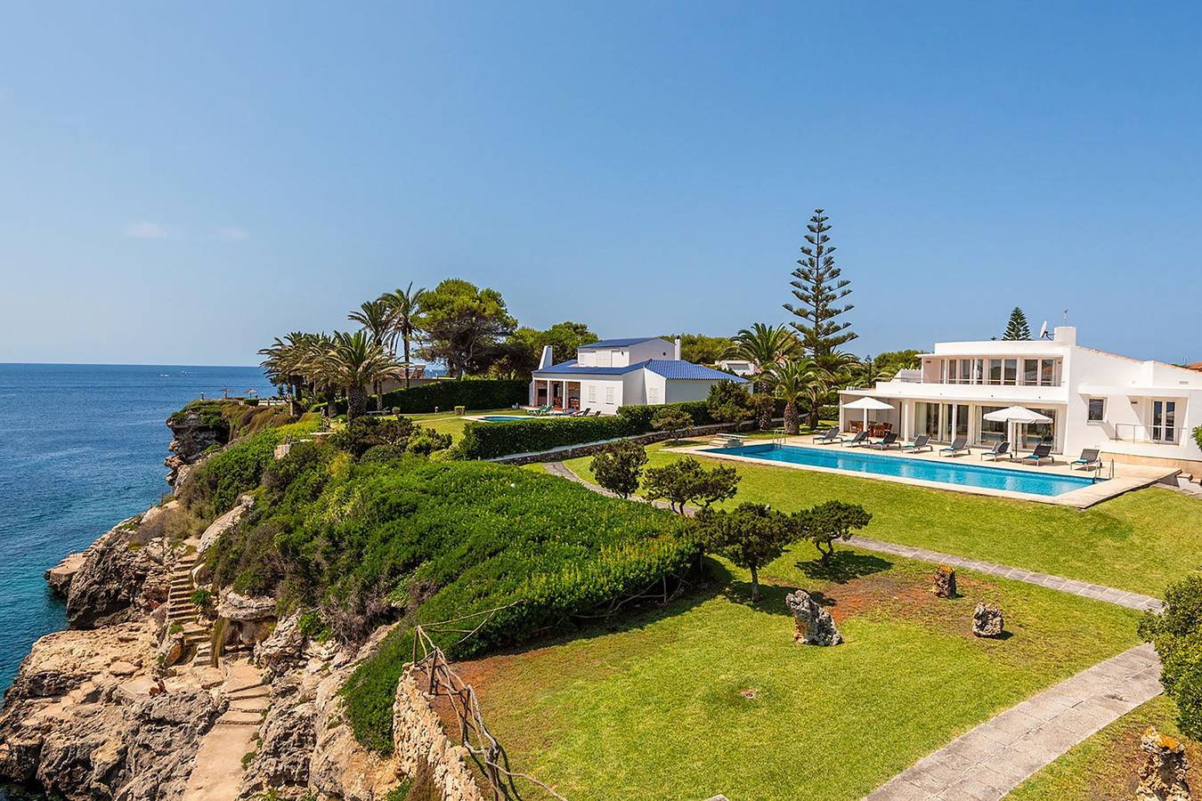 Villa für 8 Personen mit Garten in Cala Blanes, Ciutadella