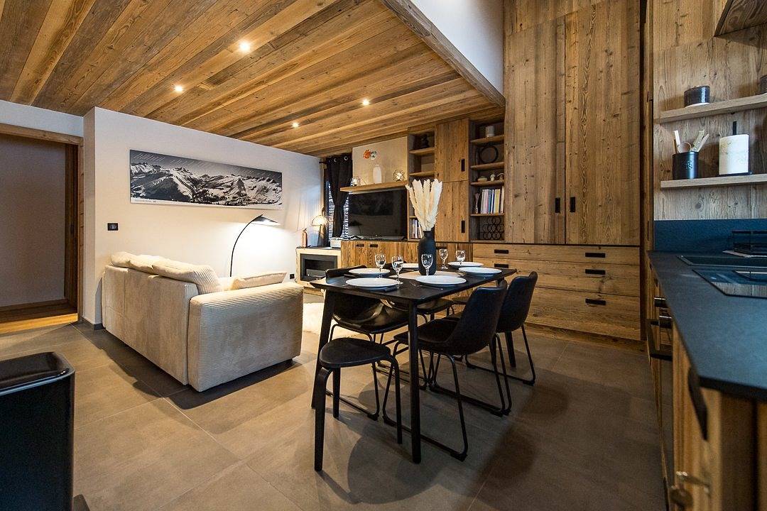 Apartamento vacacional entero, New duplex flat in the resort centre - sleeps 6 in Saint-Sorlin-d'Arves, Región de Saint-Jean-de-Maurienne