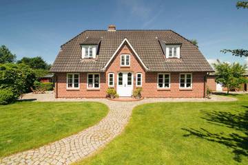 Ferienhaus für 6 Personen, mit Garten und Ausblick sowie Sauna in Osterhever
