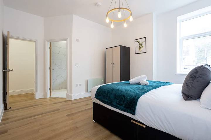 Apartment for 4 people in Salford