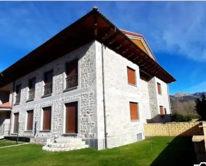 Apartamento de vacaciones para 4 personas, con vistas y jardín - 1