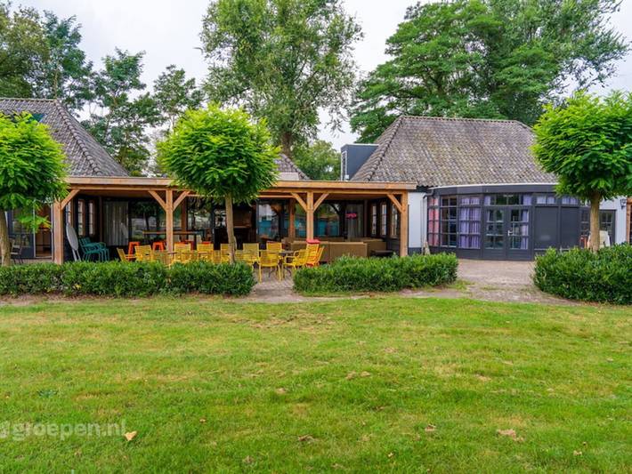 Ferienhaus für 34 Personen, mit Garten und Terrasse, mit Haustier