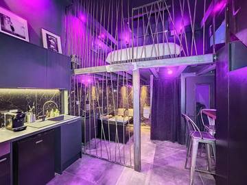 Gîte pour 2 personnes, avec jacuzzi dans Cité Internationale