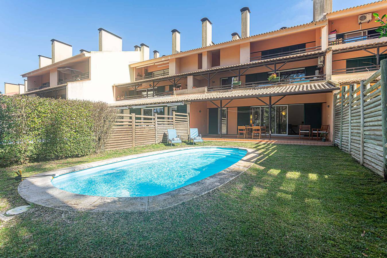 Geheel appartement, Apartment Ciprestes in Aroeira, Charneca de Caparica e Sobreda