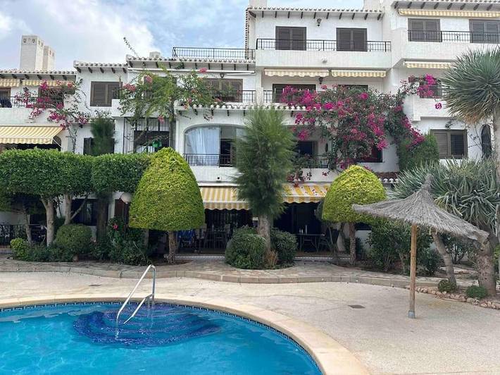 Apartamento de vacaciones para 6 personas, con piscina y terraza - 1