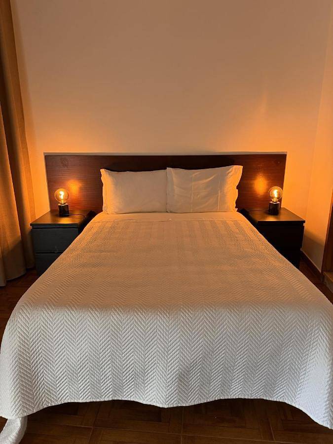 Chambre d’hôte pour 2 personnes, avec Terrasse à Quarteira