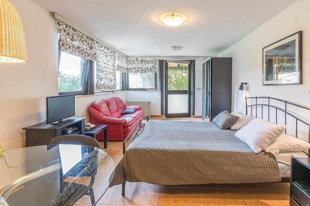 Appartement entier, Beautiful apartment in Pula in Banjole, Côte Sud d'Istrie