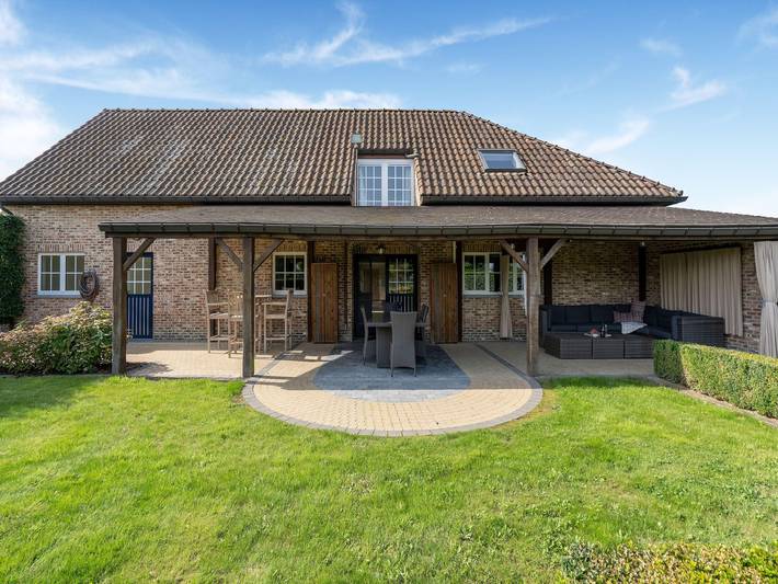 Maison de vacances pour 20 personnes, avec Terrasse et Jardin à Kortessem
