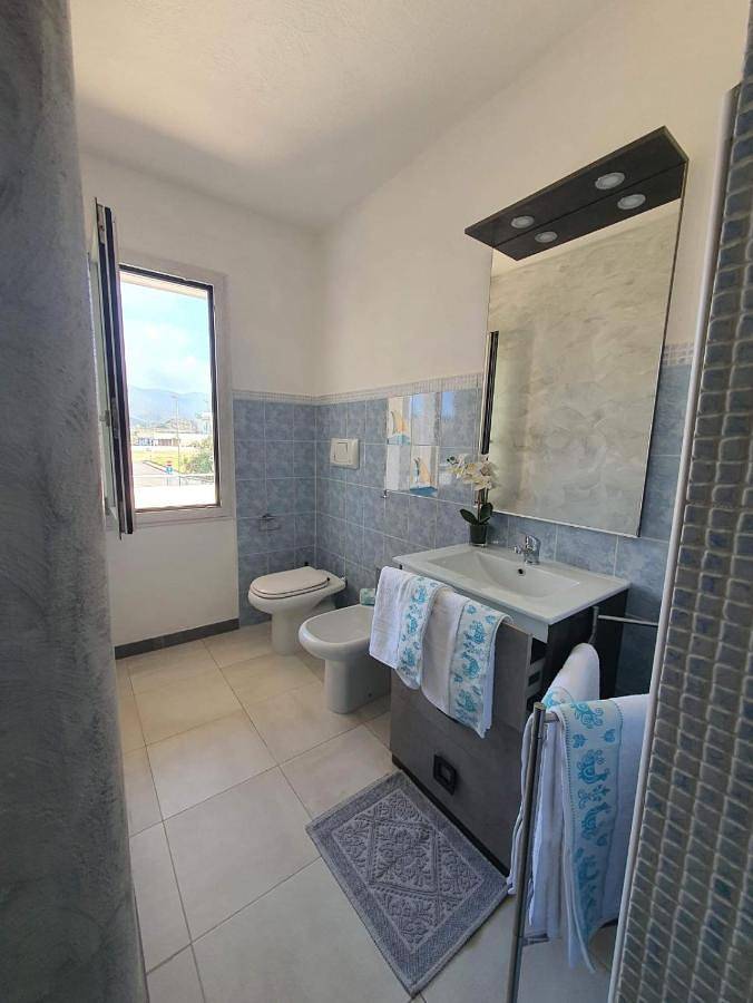 Chambre d’hôte pour 2 personnes, avec balcon ainsi que vue et jardin à Villasimius - 4