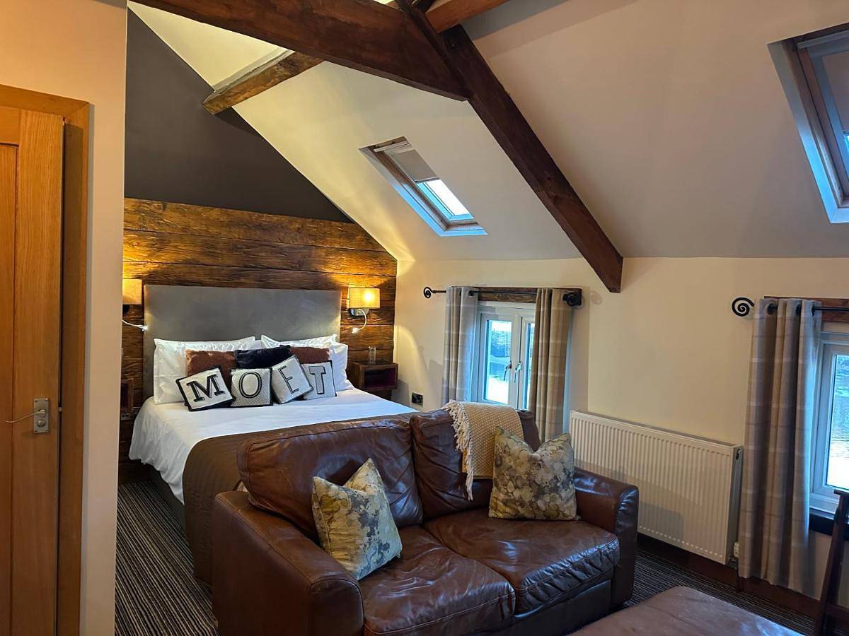 Deluxe Double Room with Sea View in Whitby, North York Moors National Park