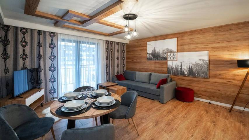 Apartament wakacyjny dla 2 osób, z sauna i balkon oraz basen w Białka Tatrzańska