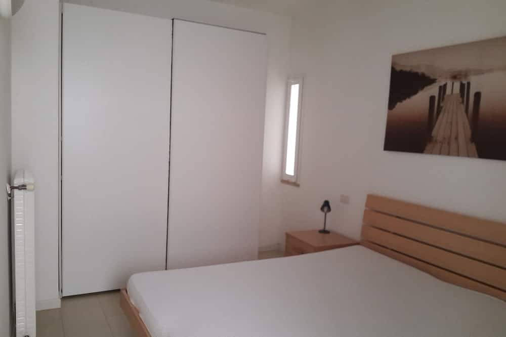 Ganze Wohnung, In der Mitte. Wohnung mit Garten und Terrasse nur wenige Meter vom Strand entfernt in Settimo Cielo, Grado