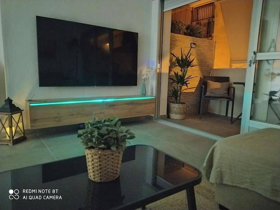 Appartamento intero, One-Bedroom Apartment in Calahonda, Motril