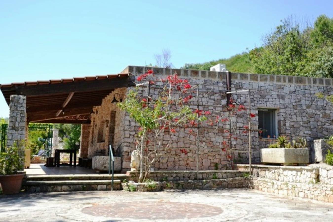 Villa Azzurra - Con Vista Mare ed Ampio Giardino in Novaglie, Lecce Province