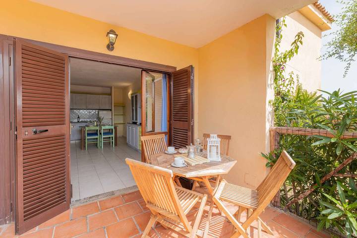 Apartamento vacacional entero, Casa vacacional cerca de la playa in Villaggio Marineledda, Golfo Aranci